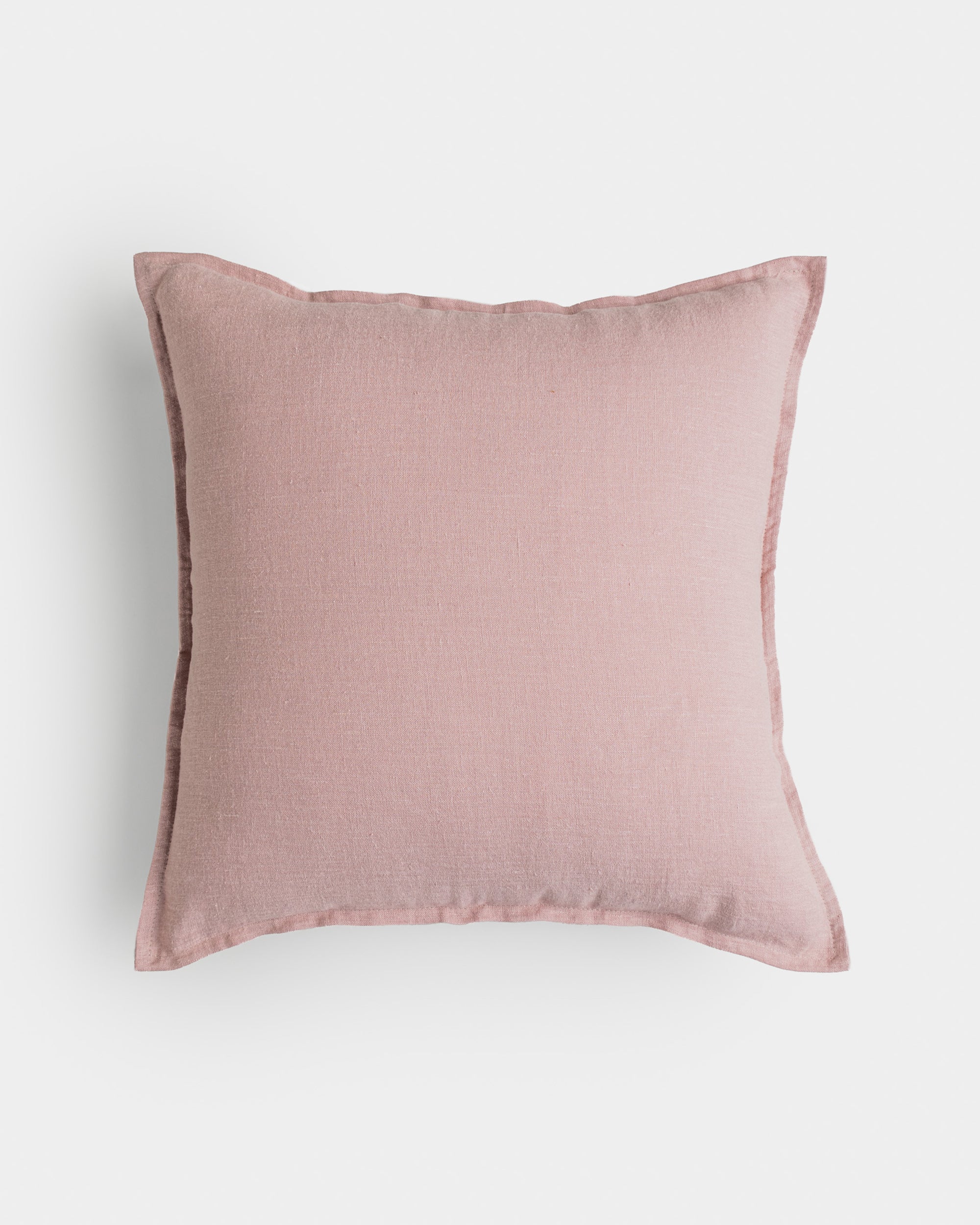 Deco pillow cover with buttons
