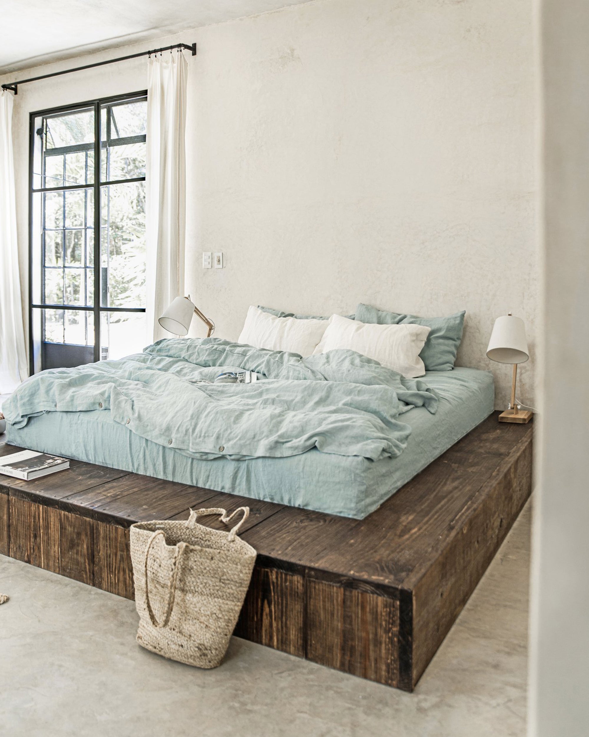 Dusty blue linen sheet set (4 pcs)