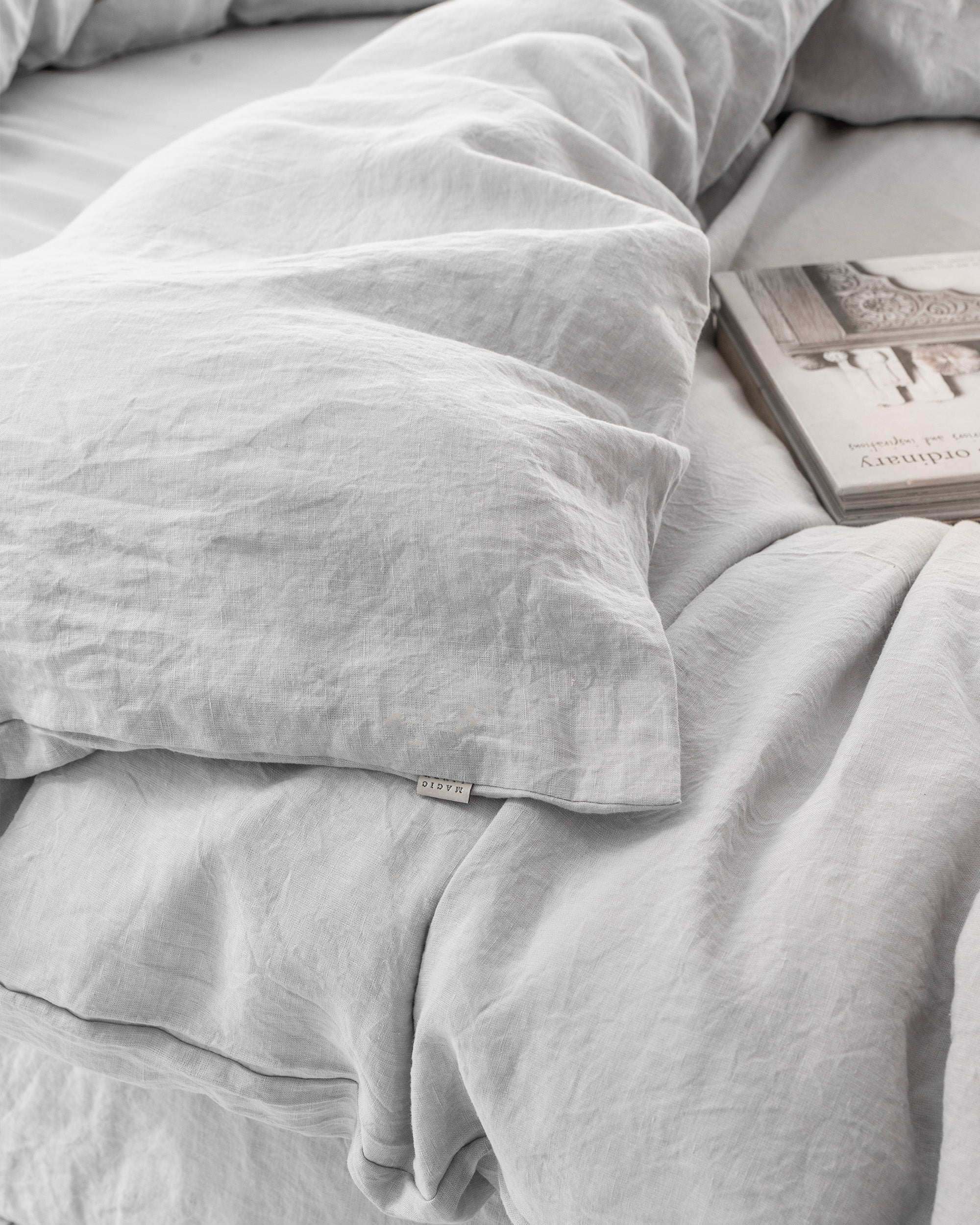 Light gray linen duvet cover set (3 pcs)