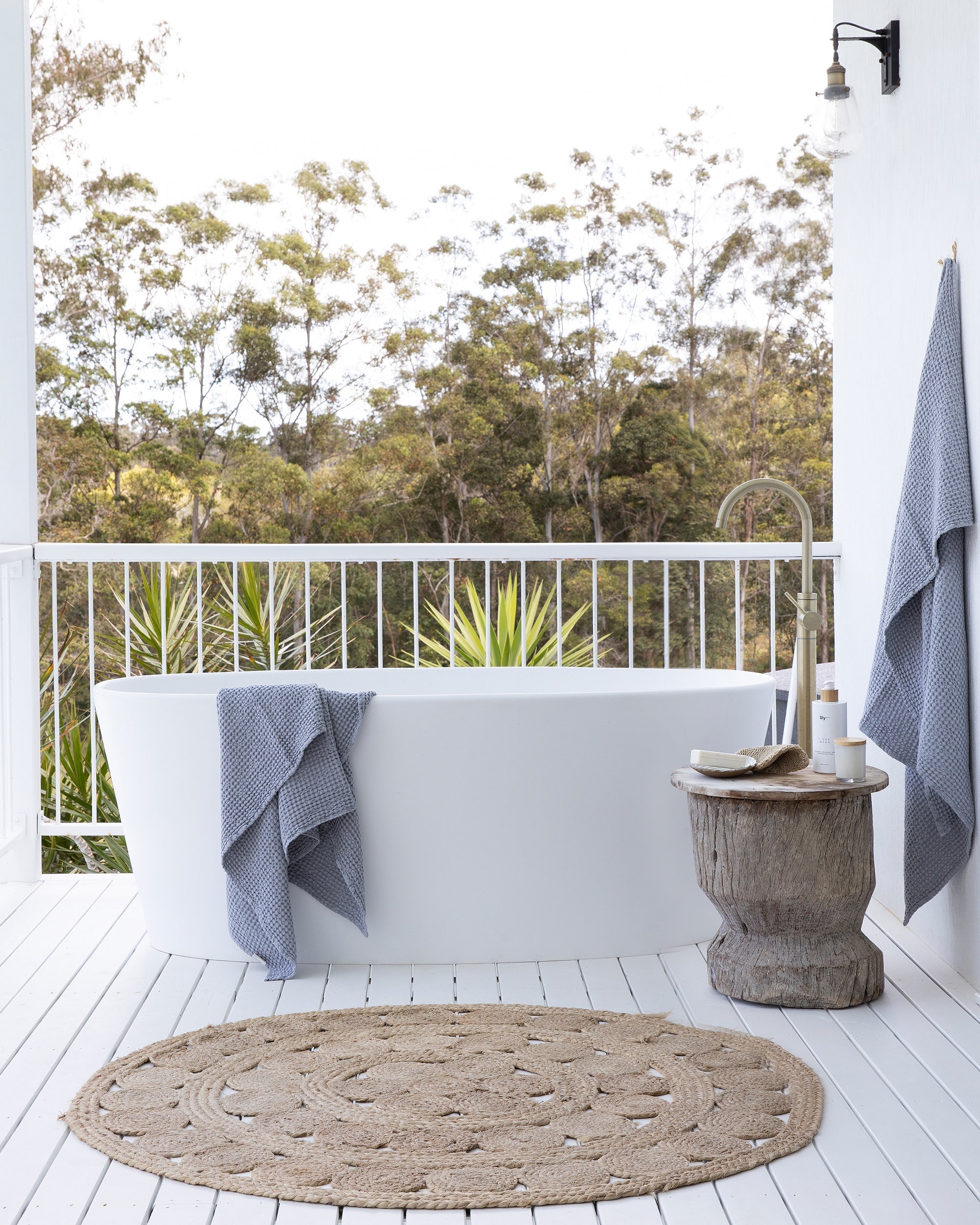 Light gray waffle towel set (3 pcs)