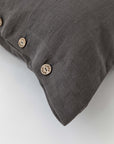 Linen pillowcase with buttons