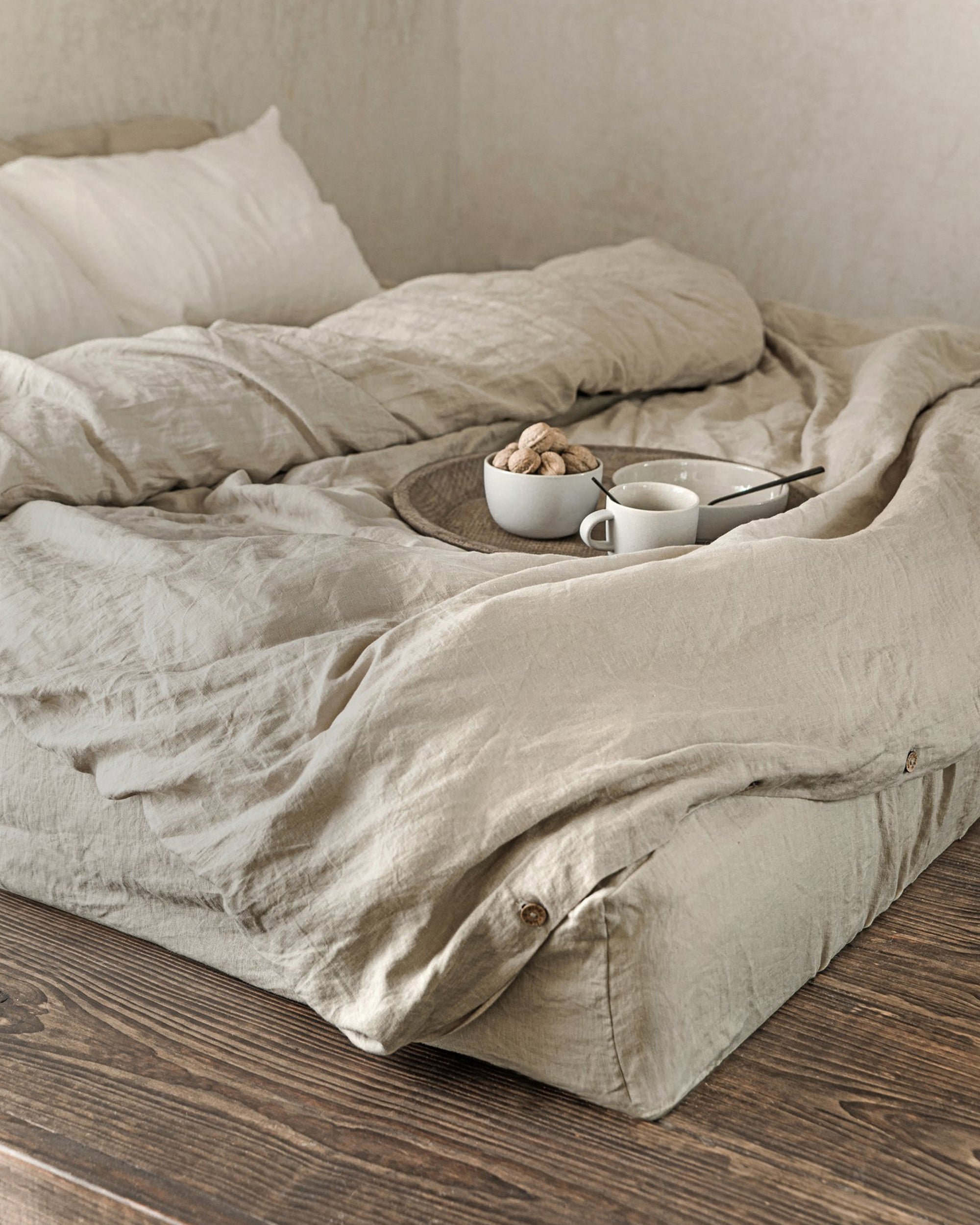 Natural linen fitted sheet