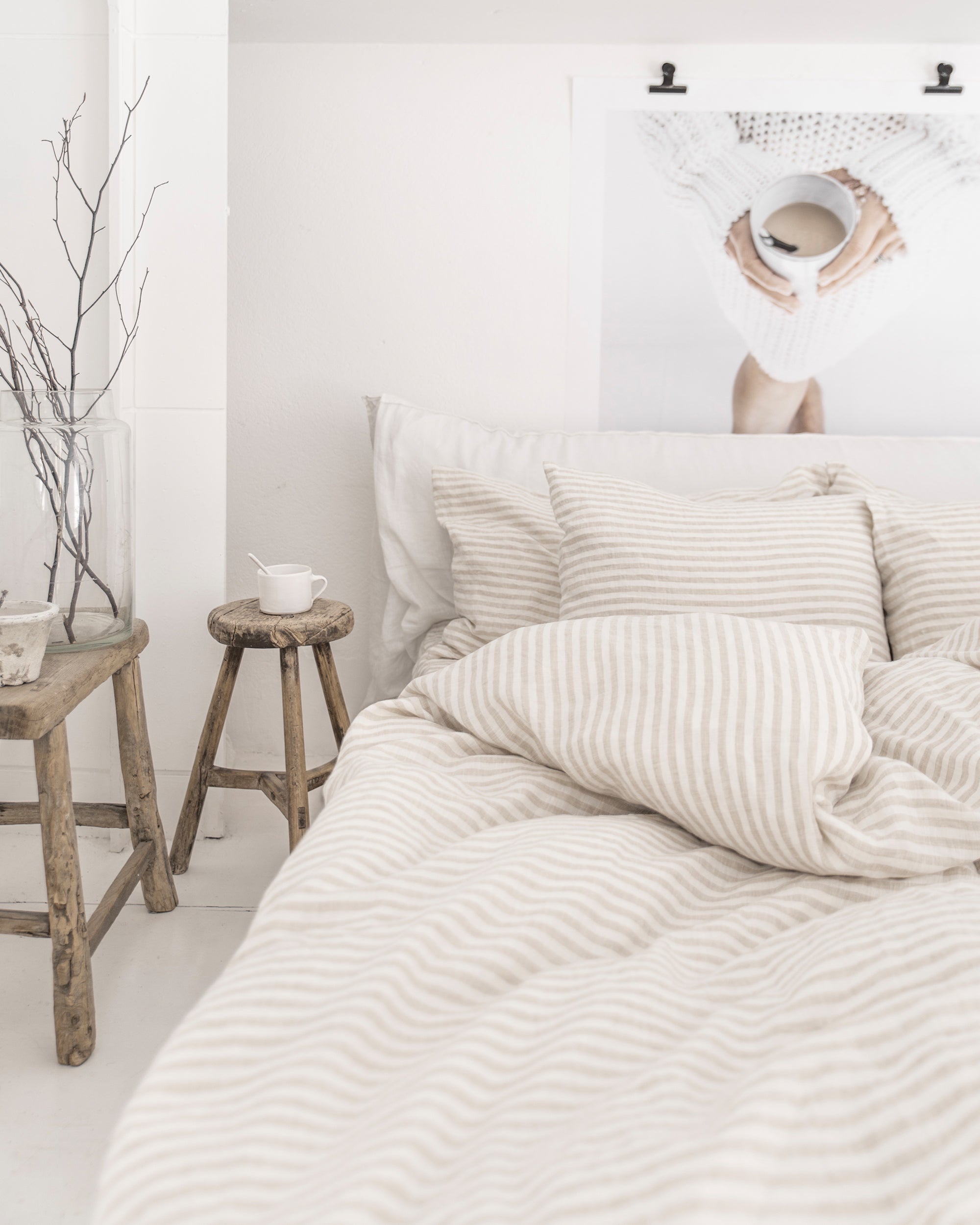 Striped in natural linen fitted sheet
