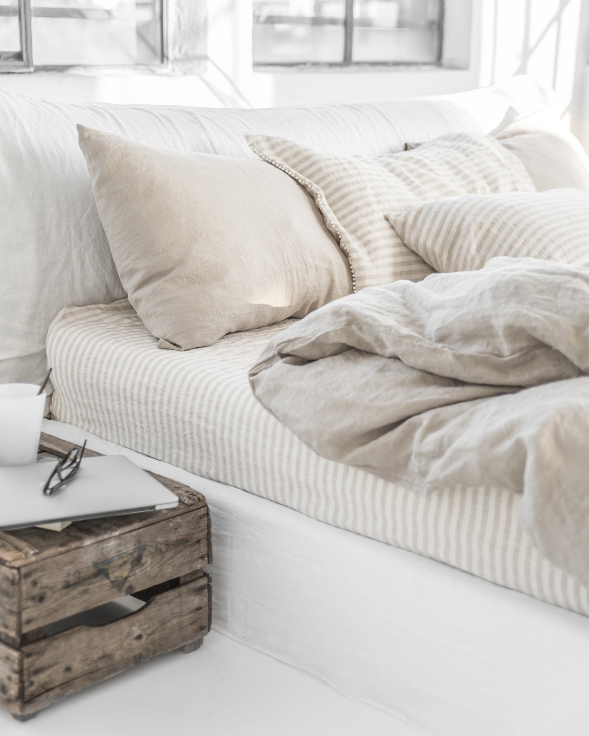 Striped in natural linen fitted sheet