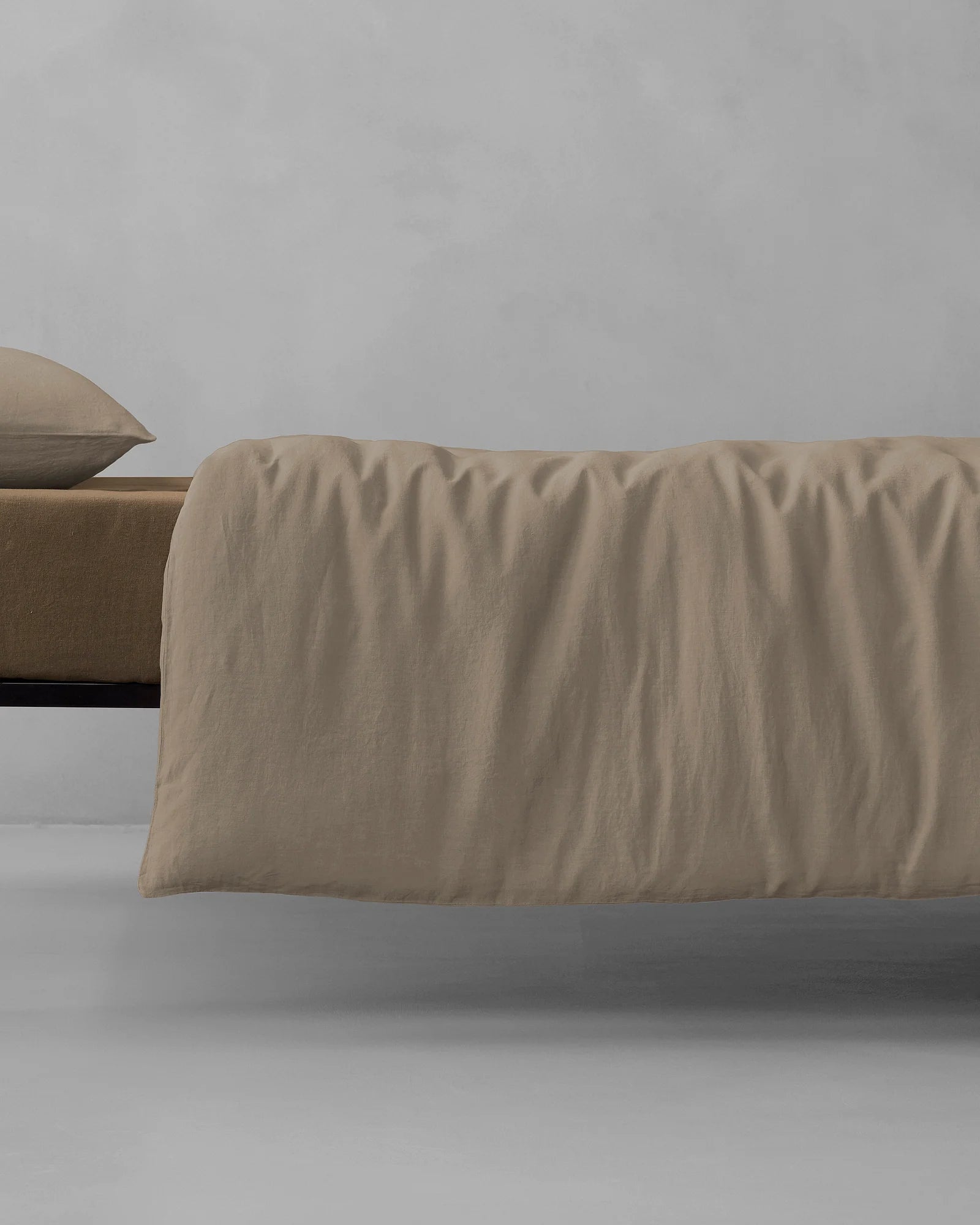 Rem Collection: Malto Linen Duvet Cover – Queen