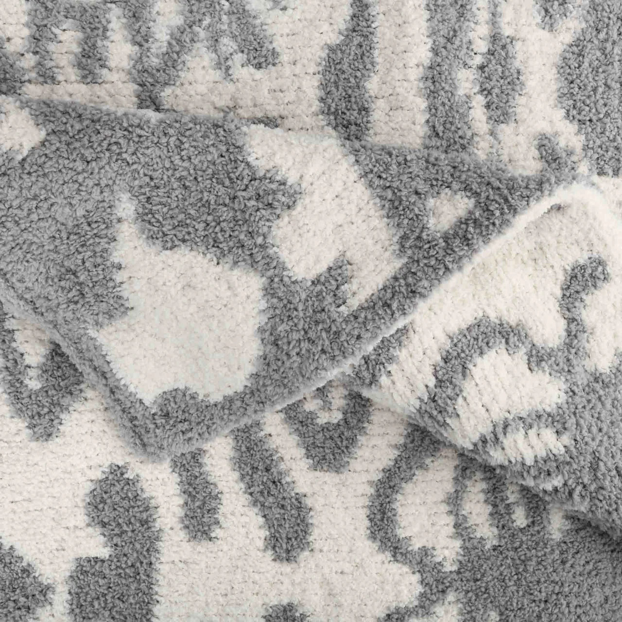 Throws - Damask - Chenilla Cloud™