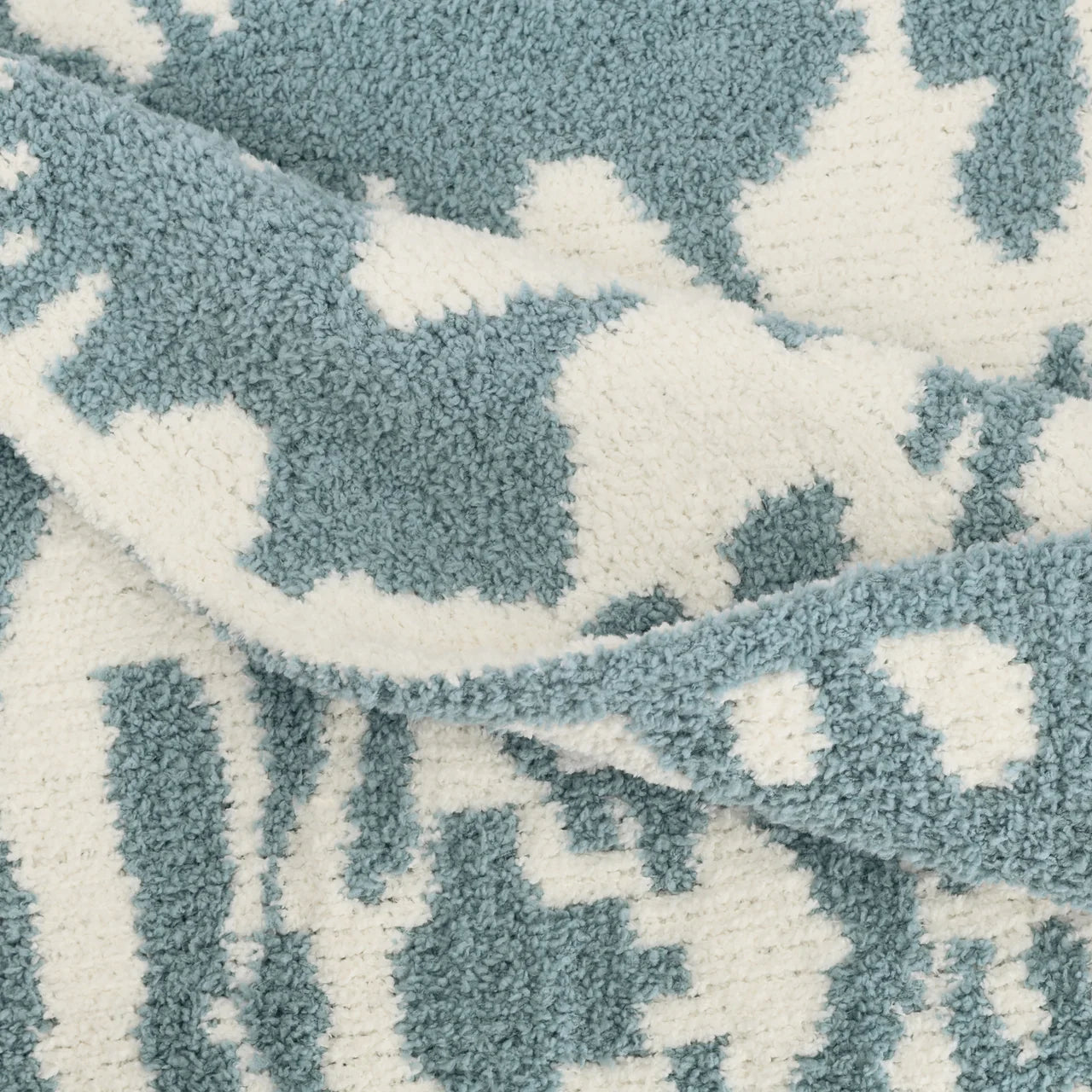 Throws - Damask - Chenilla Cloud™