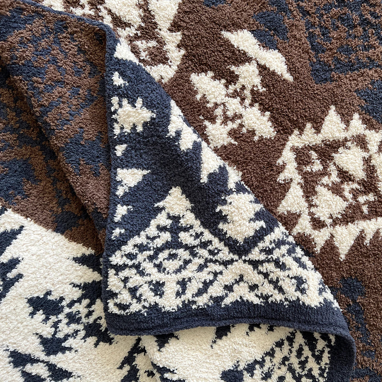 Vail Throw - Chenilla Cloud™